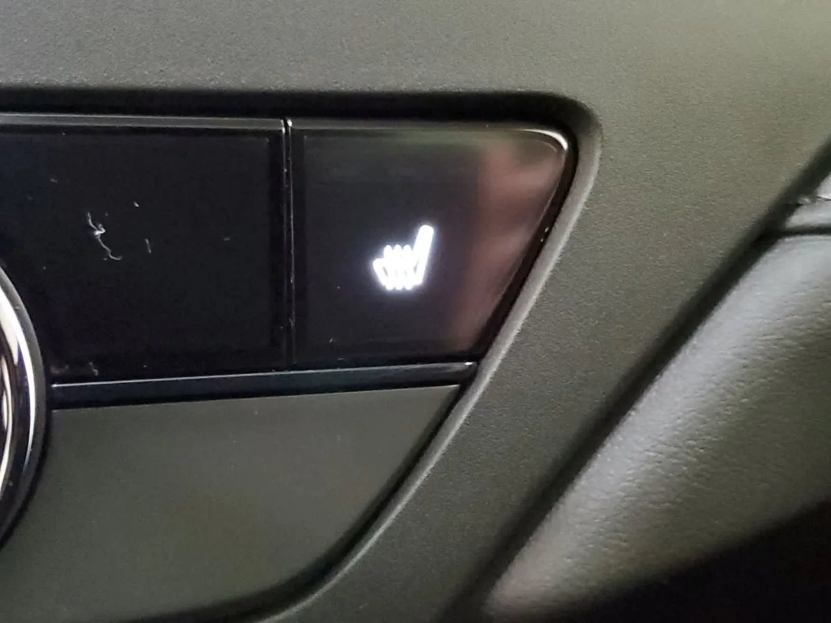 2025 Honda Accord SE thumbnail 6
