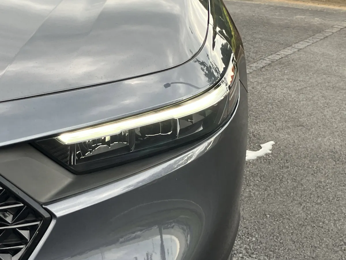2025 Honda Accord SE CVT thumbnail 5