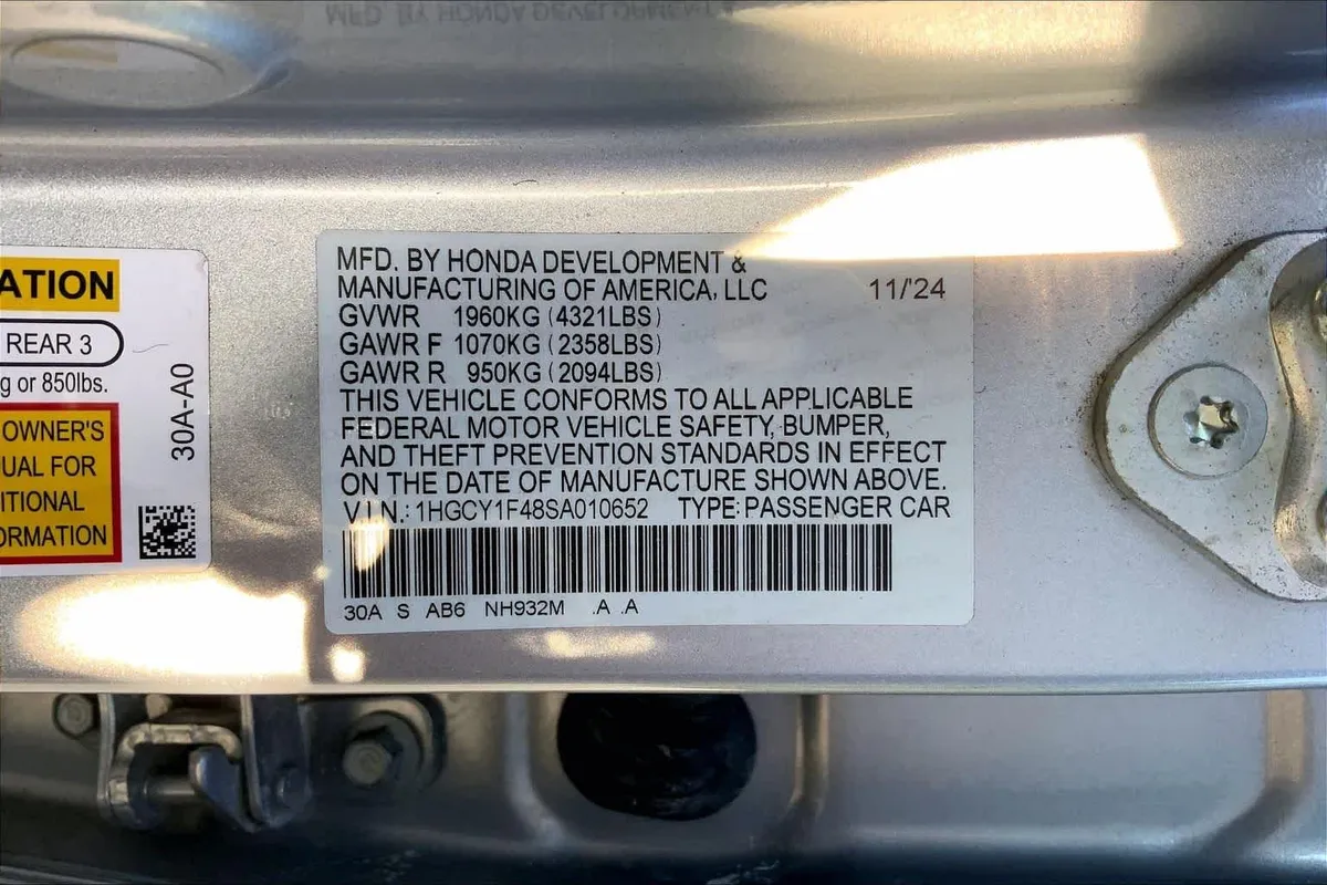 2025 Honda Accord SE thumbnail 31