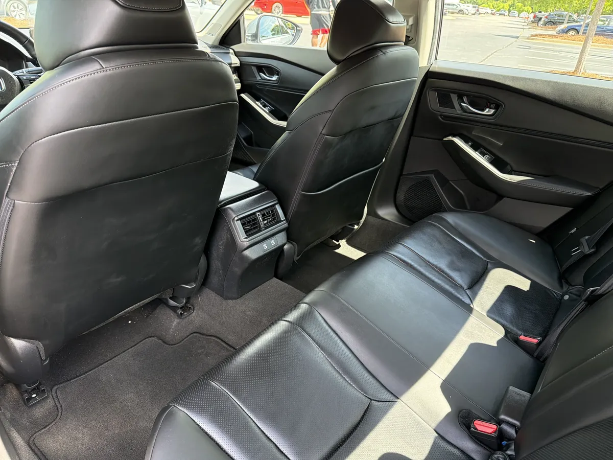 2025 Honda Accord Sedan HYBRID TOURING thumbnail 47