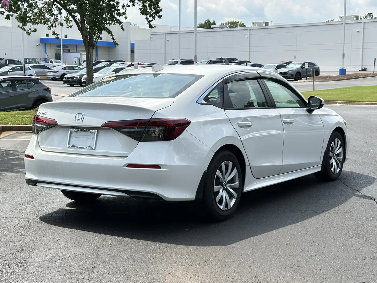 2025 Honda Civic LX CVT thumbnail 11