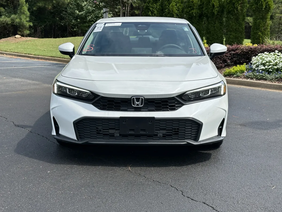 2025 Honda Civic LX CVT thumbnail 3