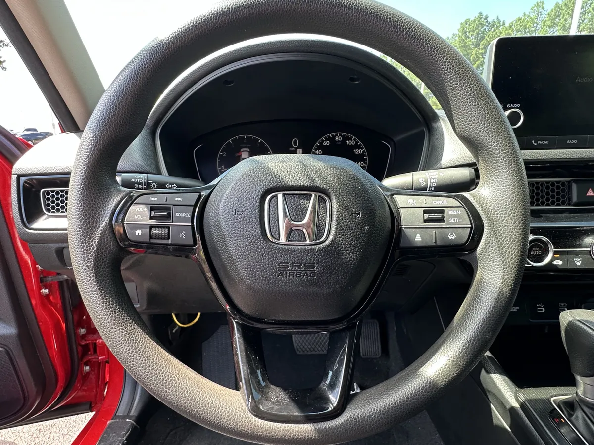 2025 Honda Civic LX CVT thumbnail 5