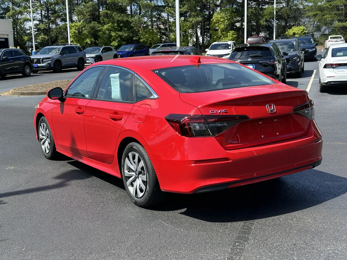 2025 Honda Civic LX CVT thumbnail 8