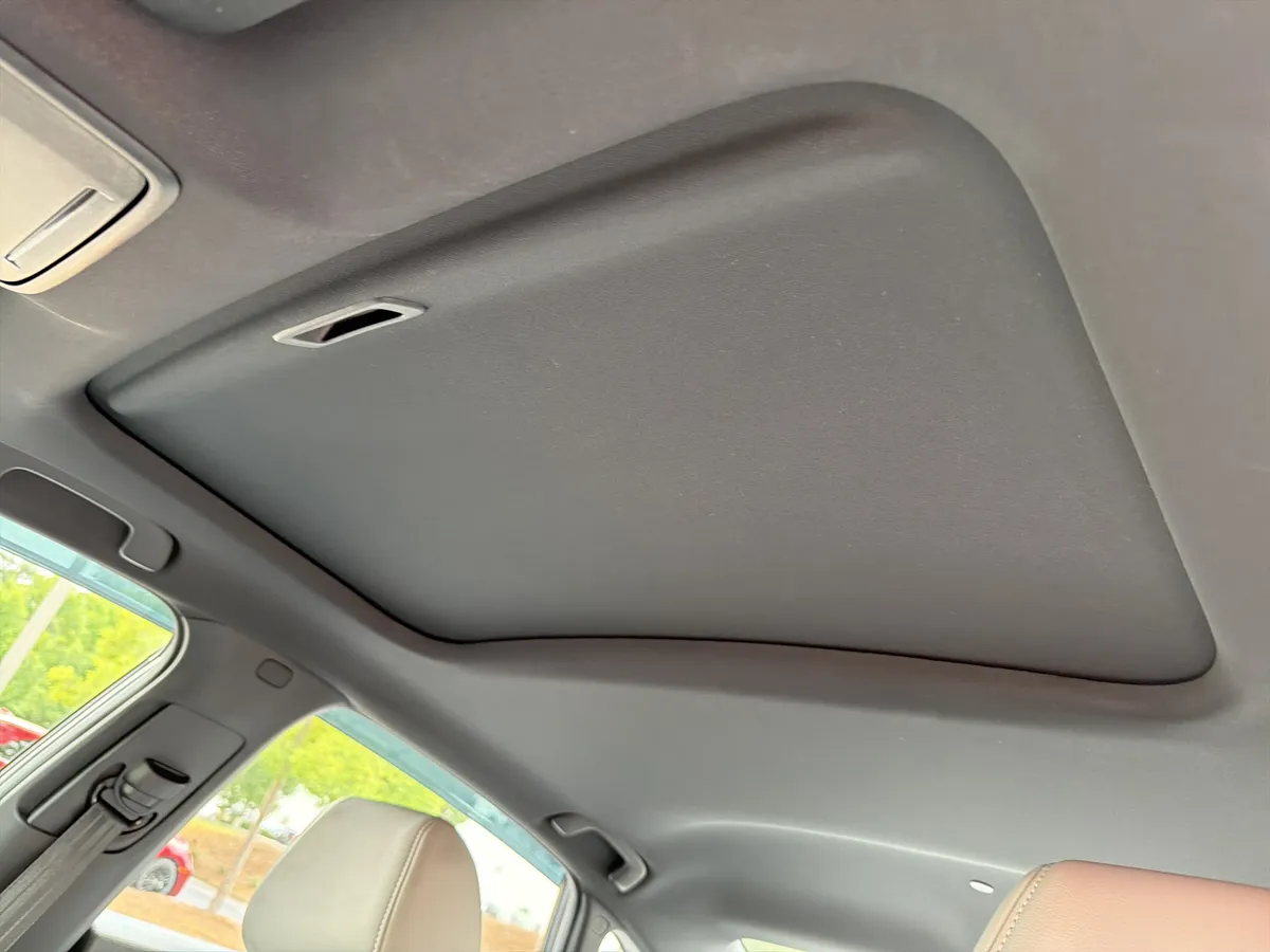 2025 Honda Civic Sedan Hybrid Sport Touring thumbnail 16