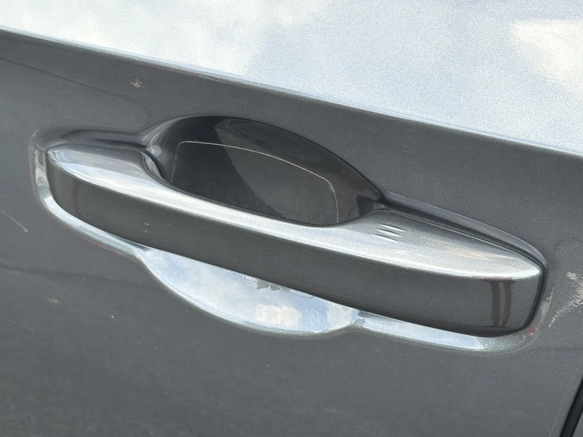 2025 Honda Civic Sedan Hybrid Sport Touring thumbnail 33