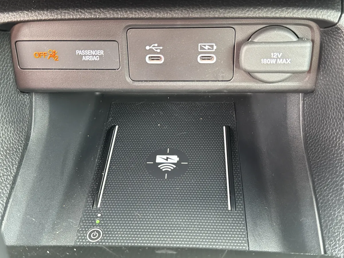 2025 Honda Civic Sedan Hybrid Sport Touring thumbnail 8