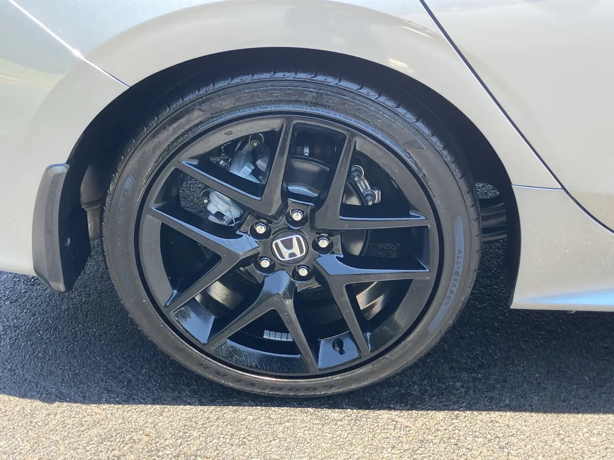 2025 Honda Civic Sedan Sport CVT thumbnail 13