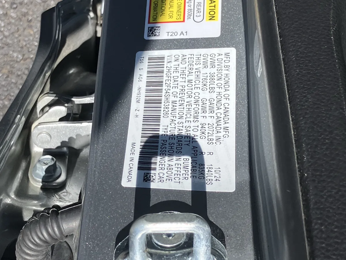 2025 Honda Civic Sedan Sport CVT thumbnail 30