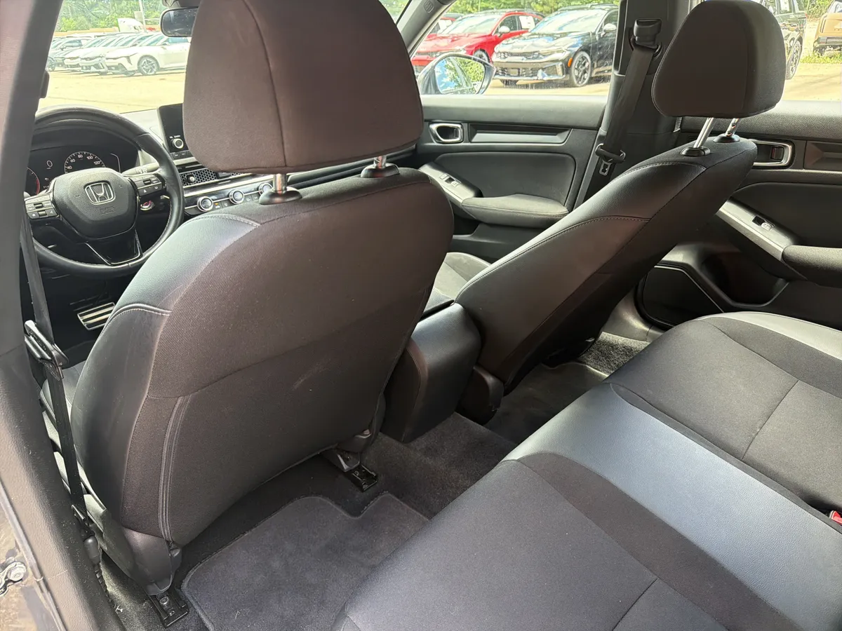 2025 Honda Civic Sedan Sport thumbnail 18