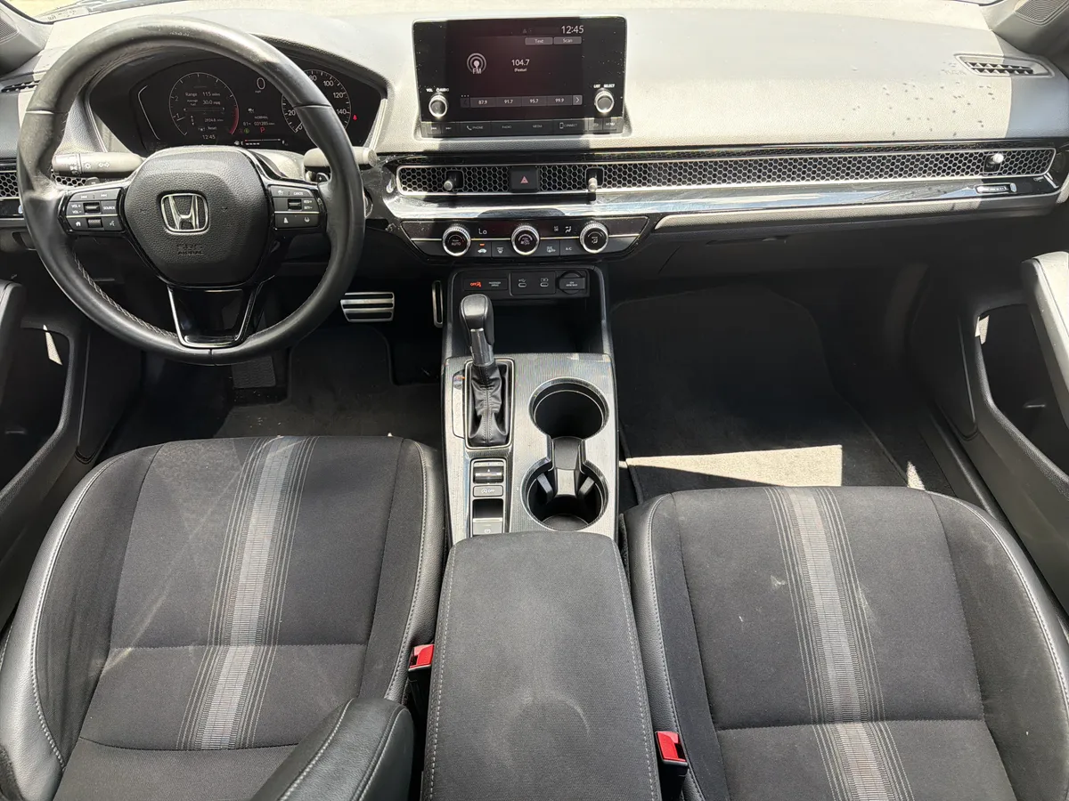 2025 Honda Civic Sedan Sport thumbnail 3