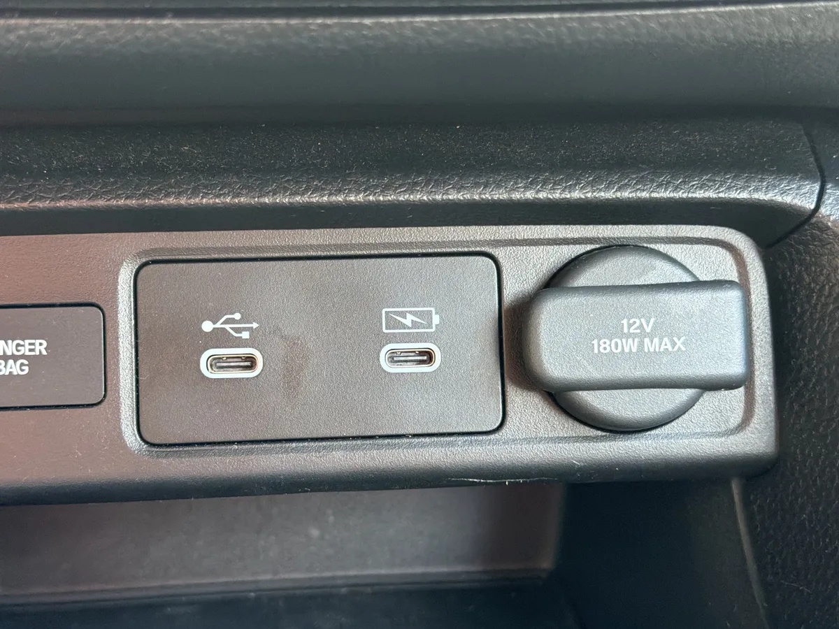 2025 Honda Civic Sedan Sport thumbnail 8