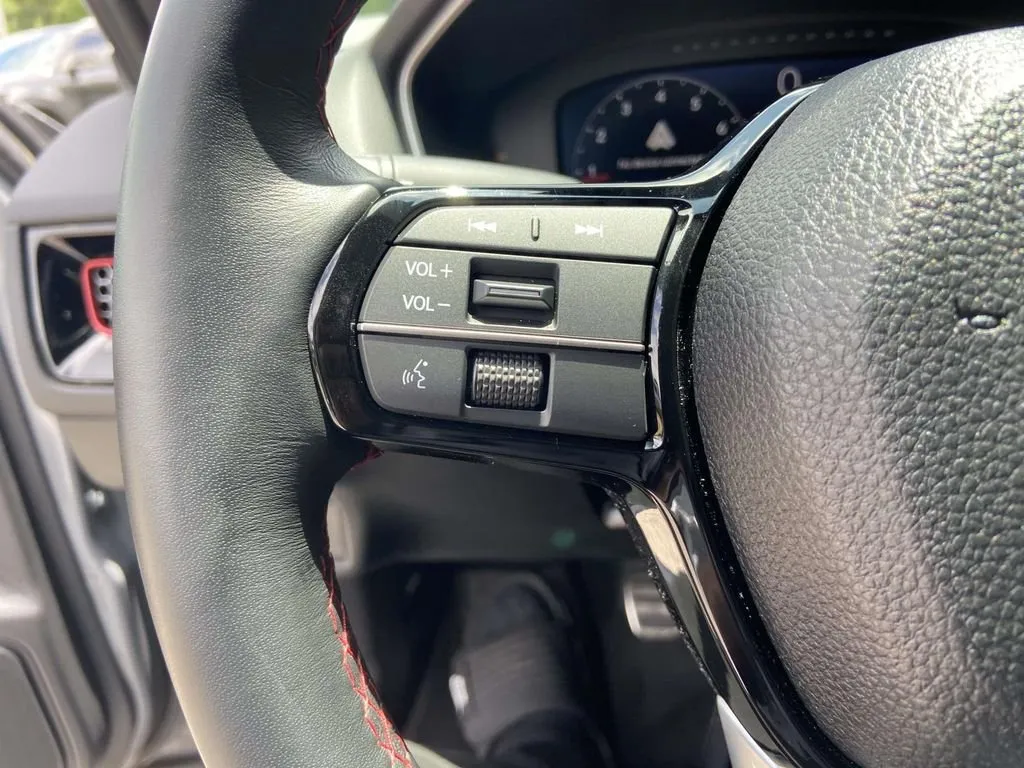 2025 Honda Civic Si thumbnail 30