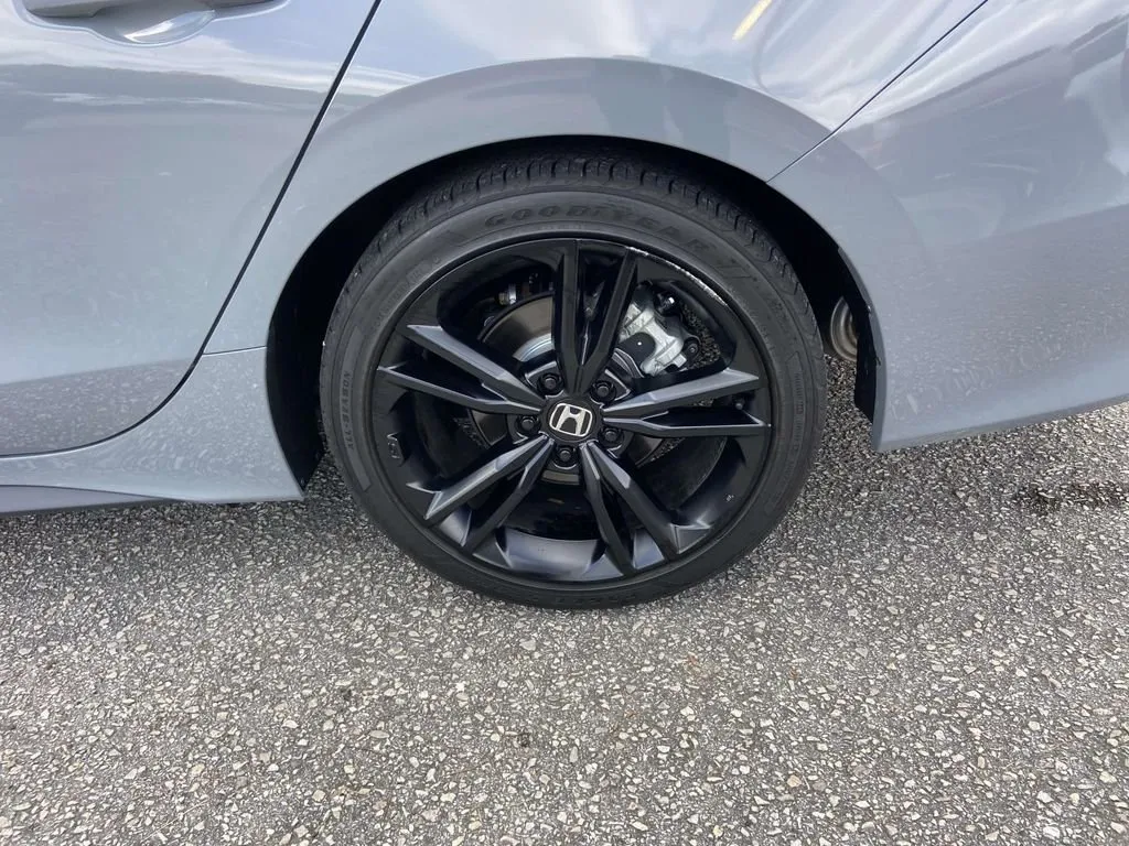 2025 Honda Civic Si thumbnail 8