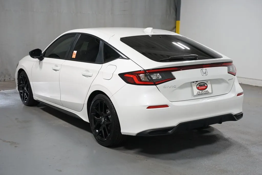 2025 Honda Civic Sport thumbnail 6