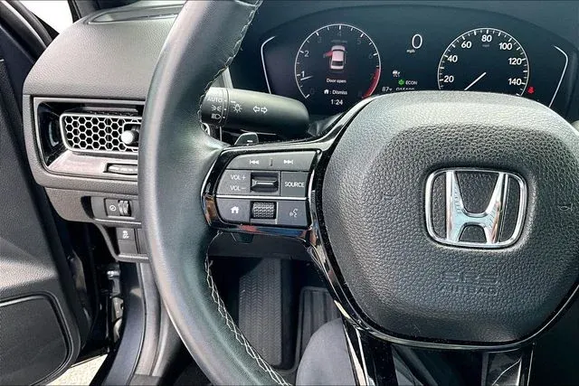 2025 Honda Civic Sport thumbnail 10