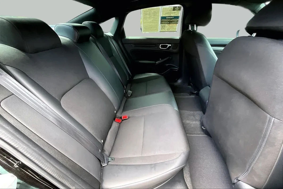 2025 Honda Civic Sport thumbnail 20