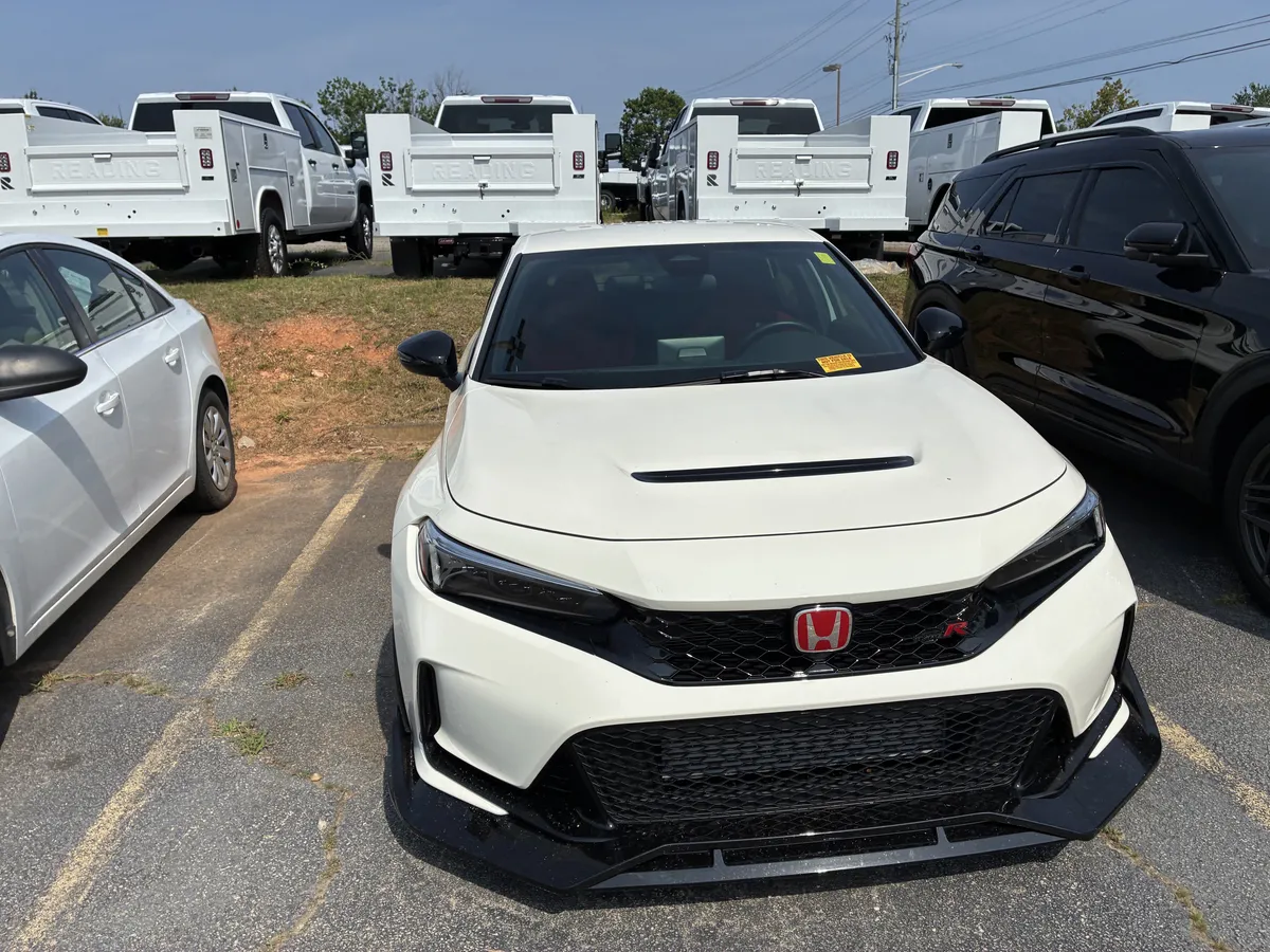 2025 Honda Civic Type R 5DR HB MT thumbnail 2