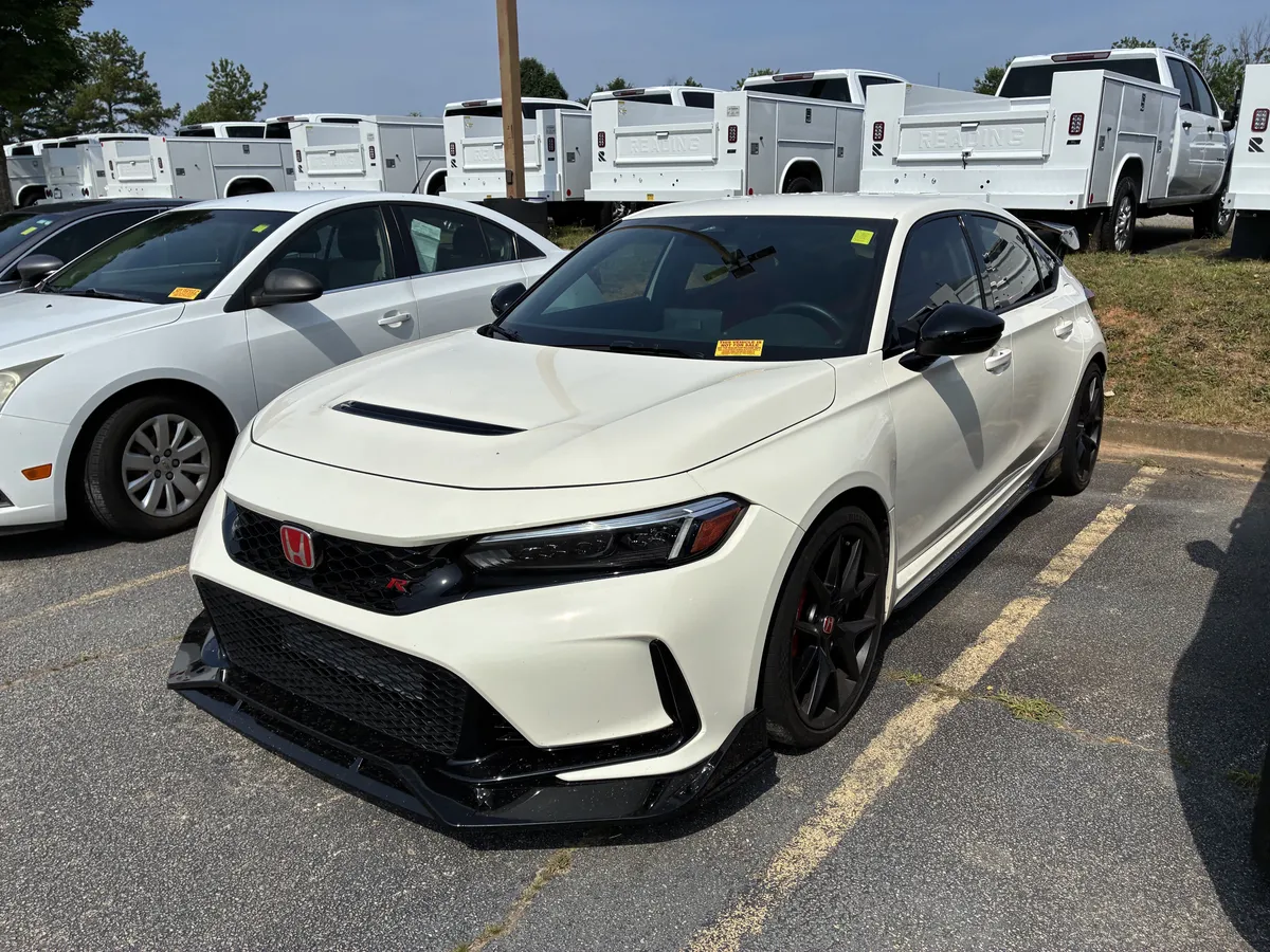 2025 Honda Civic Type R 5DR HB MT thumbnail 3