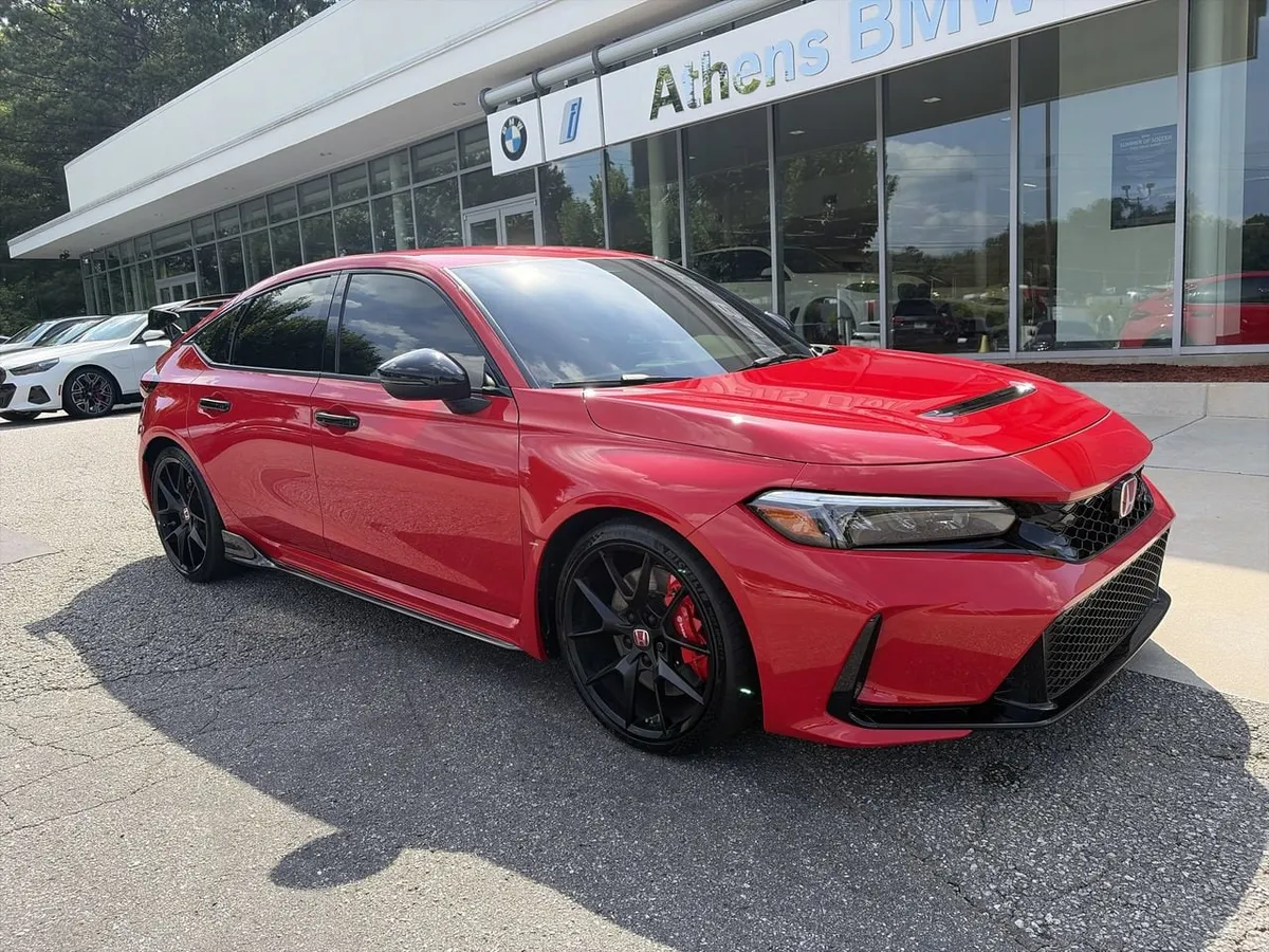 2025 Honda Civic Type R thumbnail 2