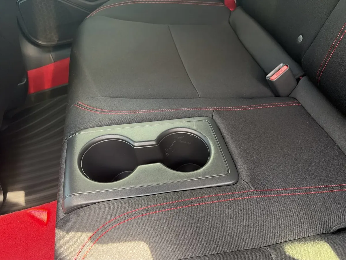 2025 Honda Civic Type R thumbnail 25