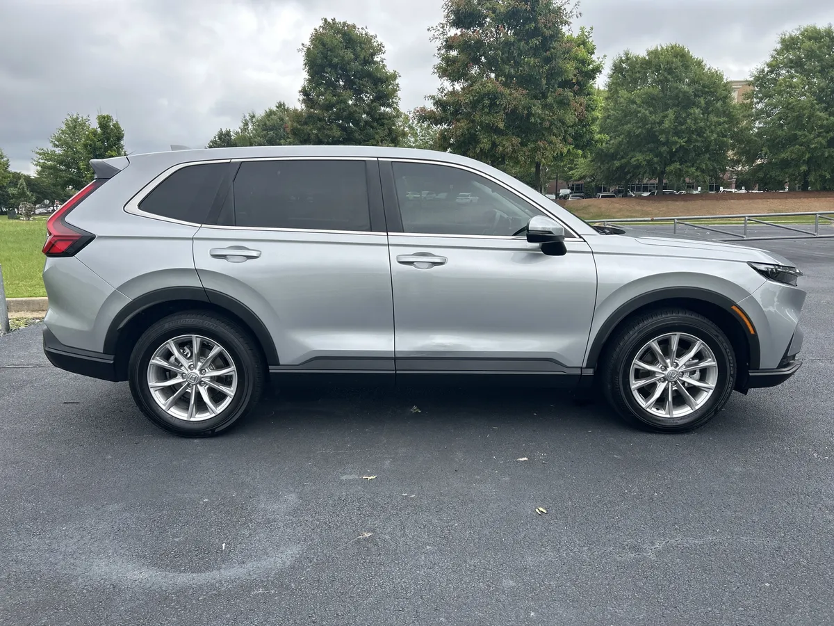 2025 Honda CR-V EX-L thumbnail 10