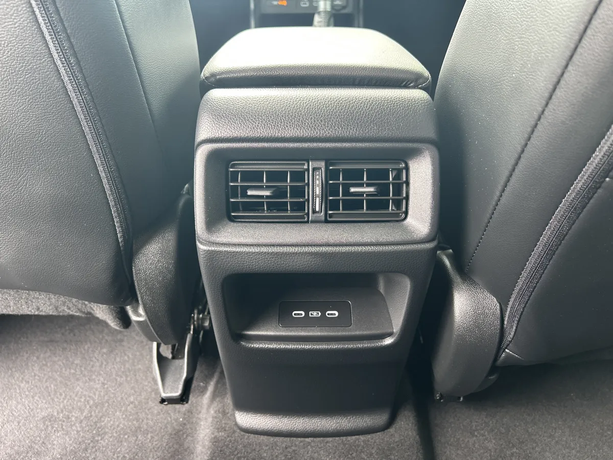 2025 Honda CR-V EX-L thumbnail 32