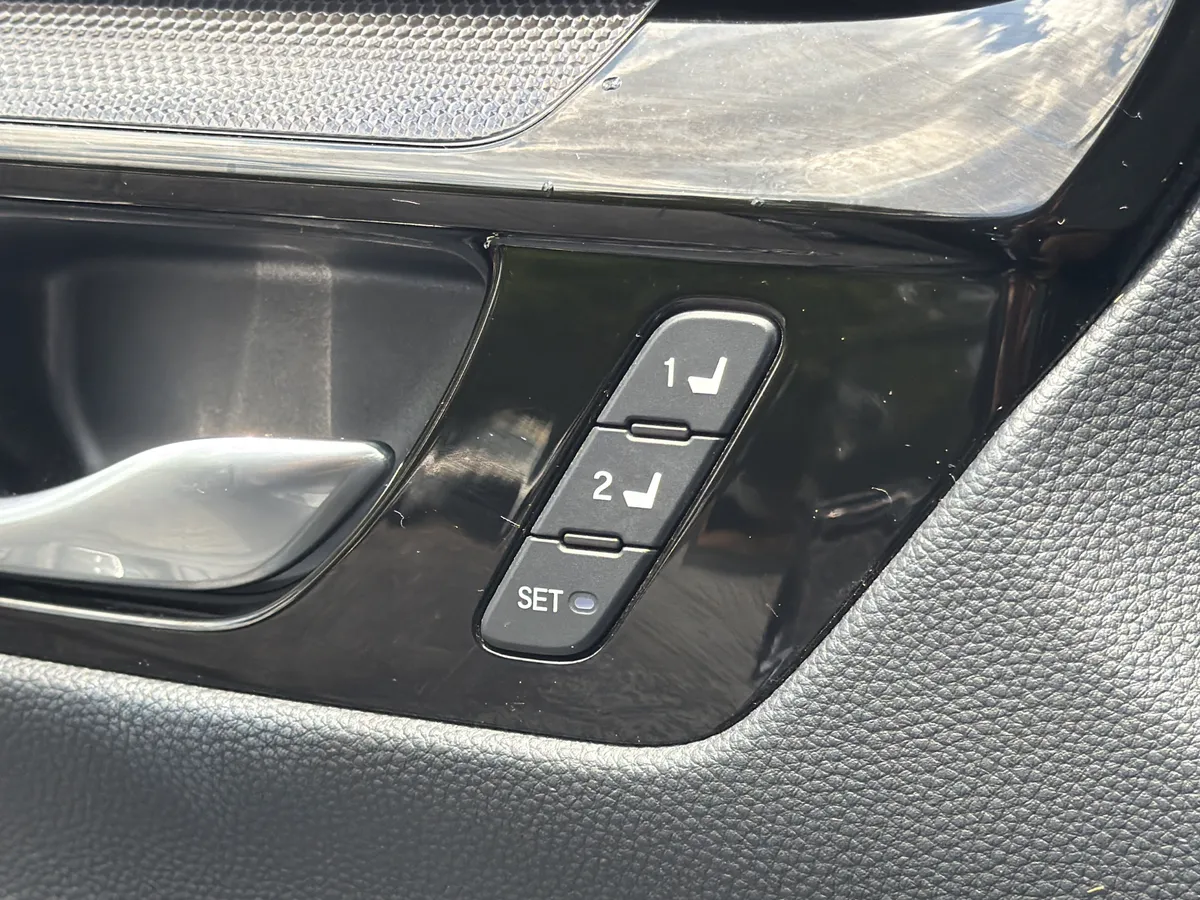 2025 Honda CR-V EX-L thumbnail 11
