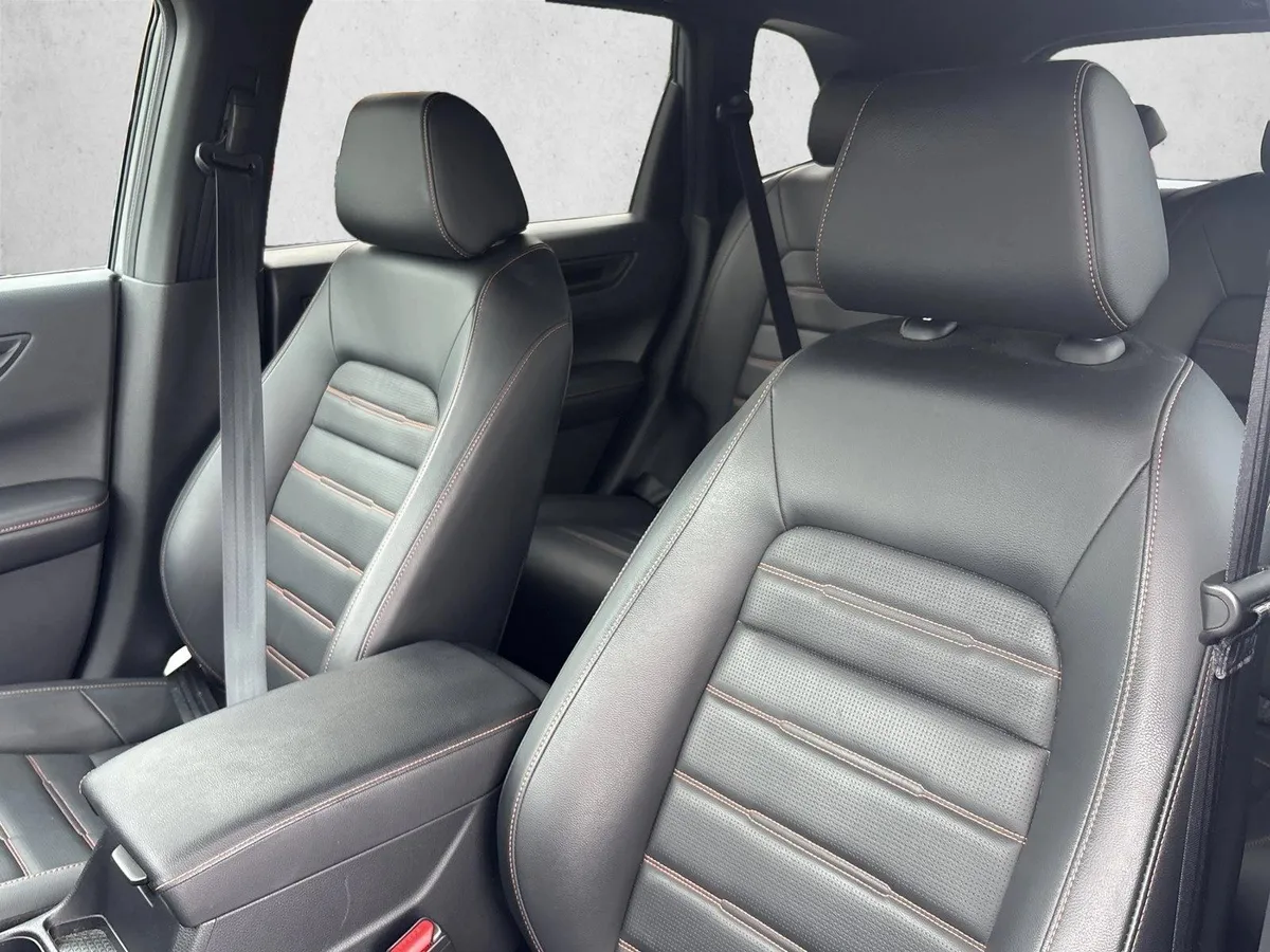 2025 Honda CR-V Hybrid Sport-L thumbnail 16