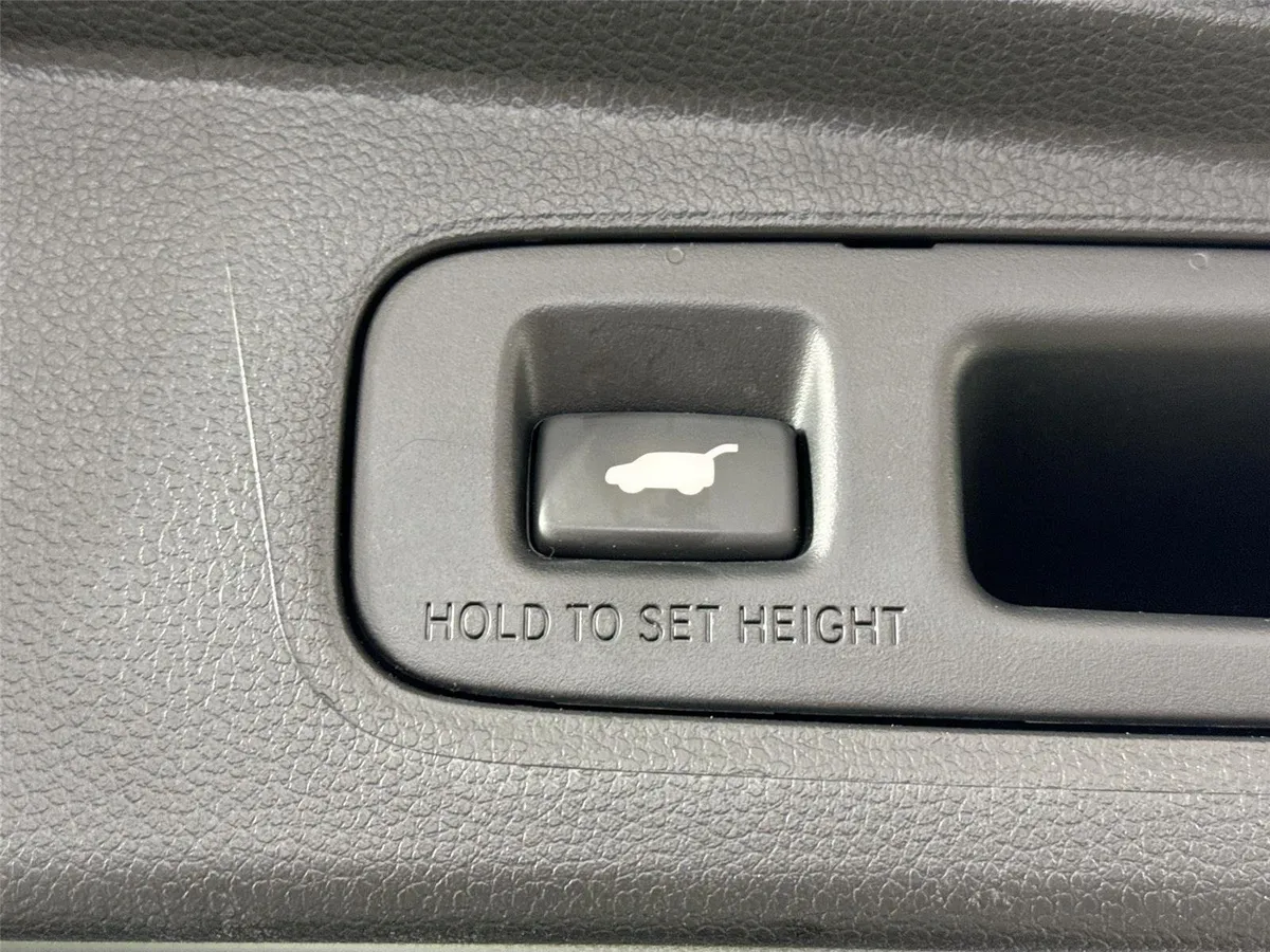 2025 Honda CR-V Hybrid Sport-L thumbnail 37