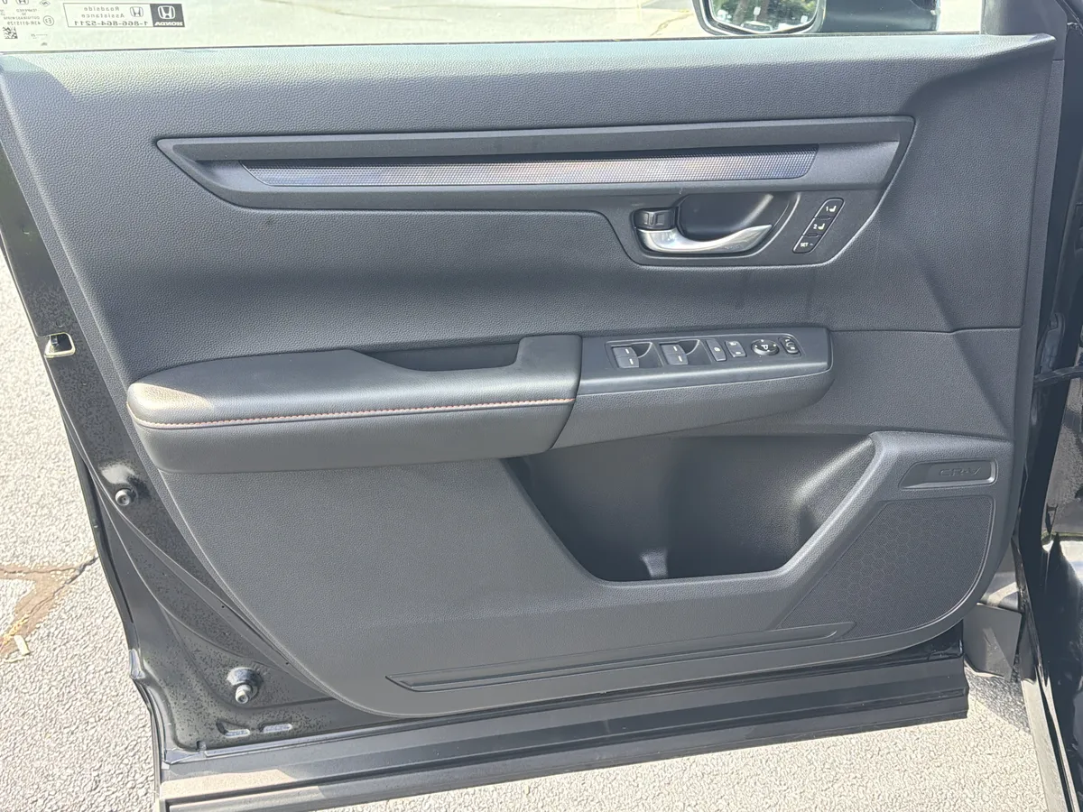 2025 Honda CR-V Hybrid Sport-L thumbnail 21
