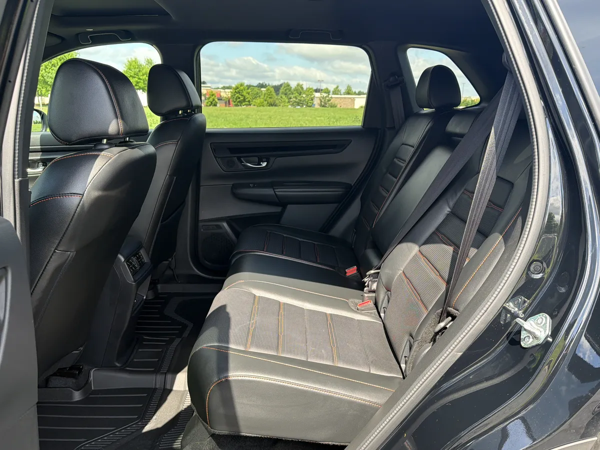 2025 Honda CR-V Hybrid Sport-L thumbnail 25