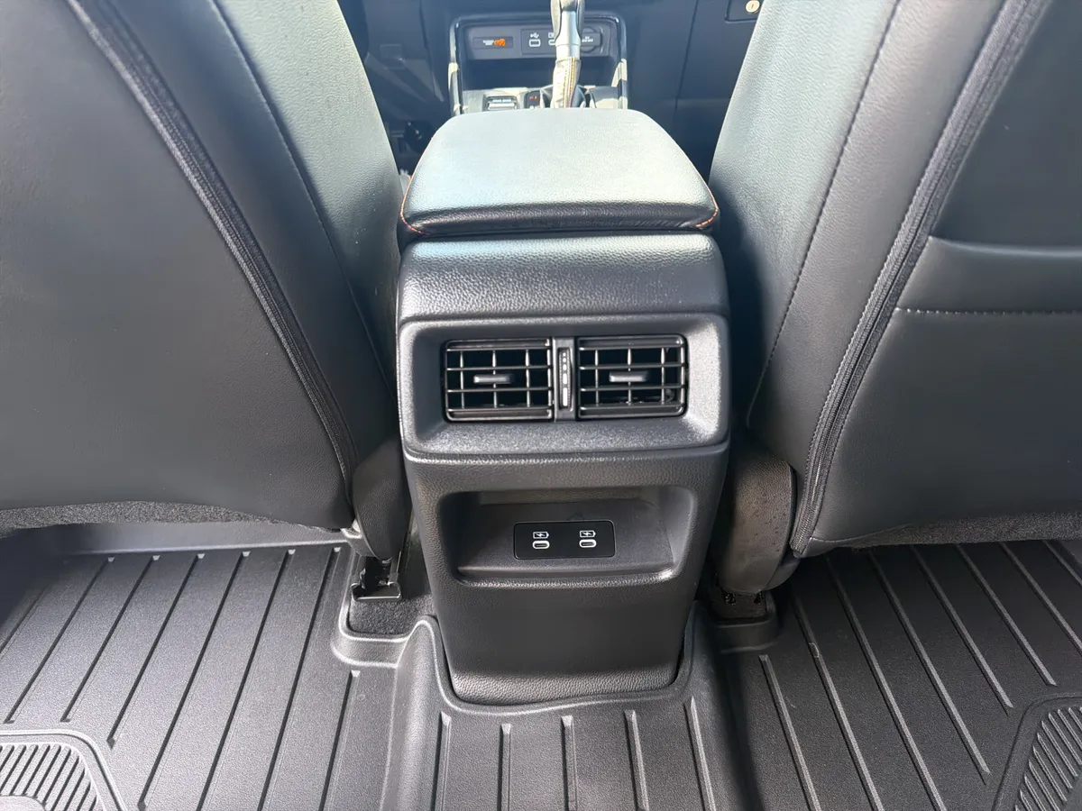2025 Honda CR-V Hybrid Sport-L thumbnail 27