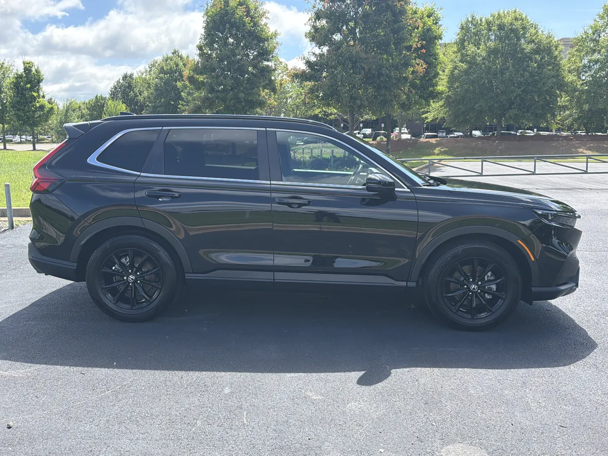 2025 Honda CR-V Hybrid Sport-L thumbnail 9