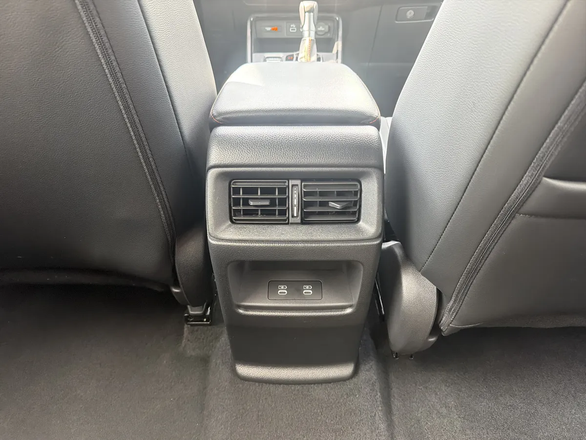 2025 Honda CR-V Hybrid Sport-L thumbnail 27