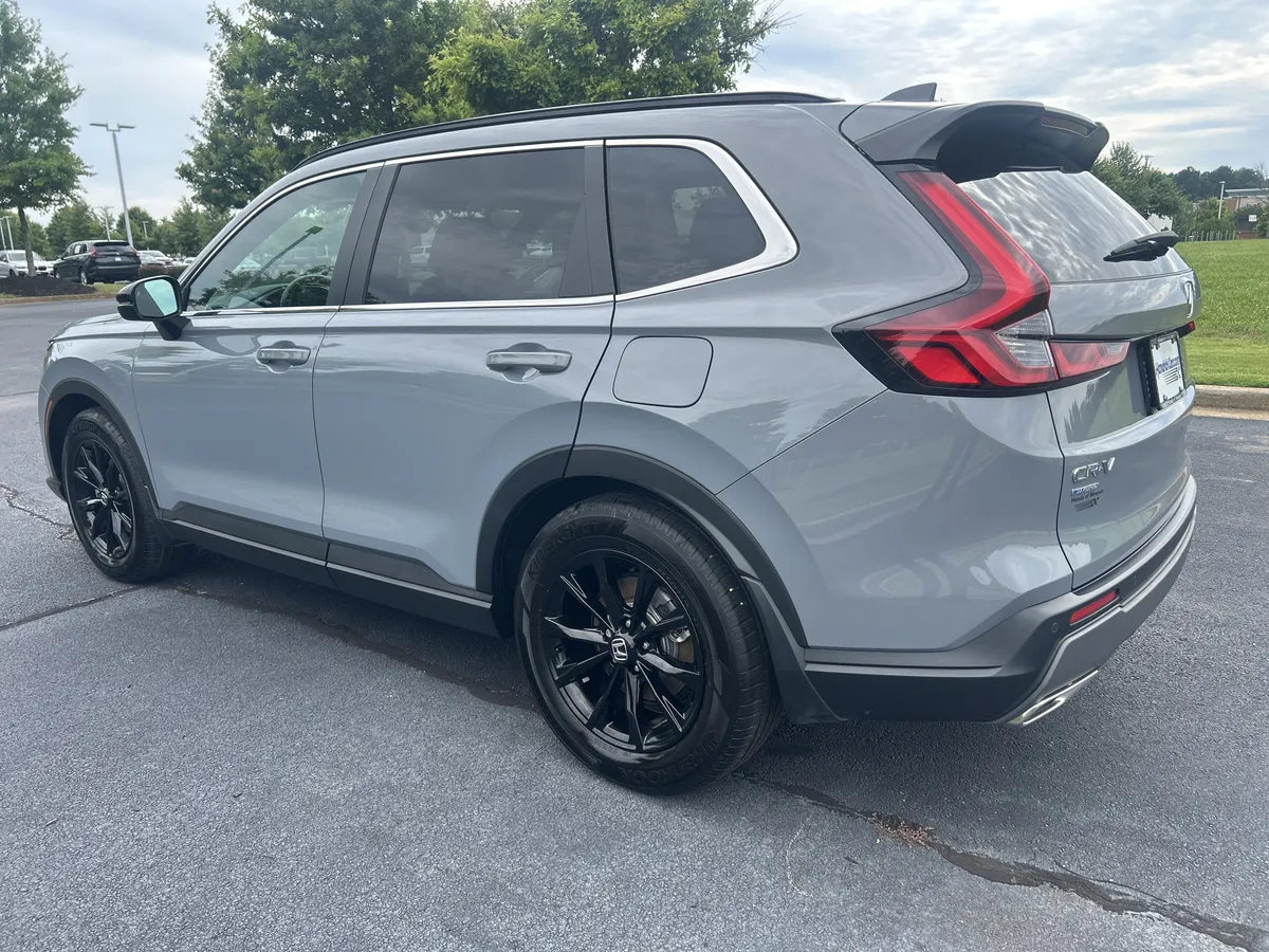 2025 Honda CR-V Hybrid Sport-L thumbnail 6
