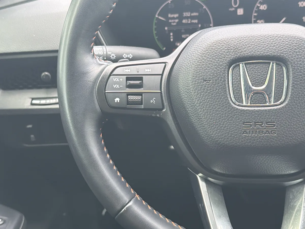 2025 Honda CR-V Hybrid Sport-L thumbnail 17