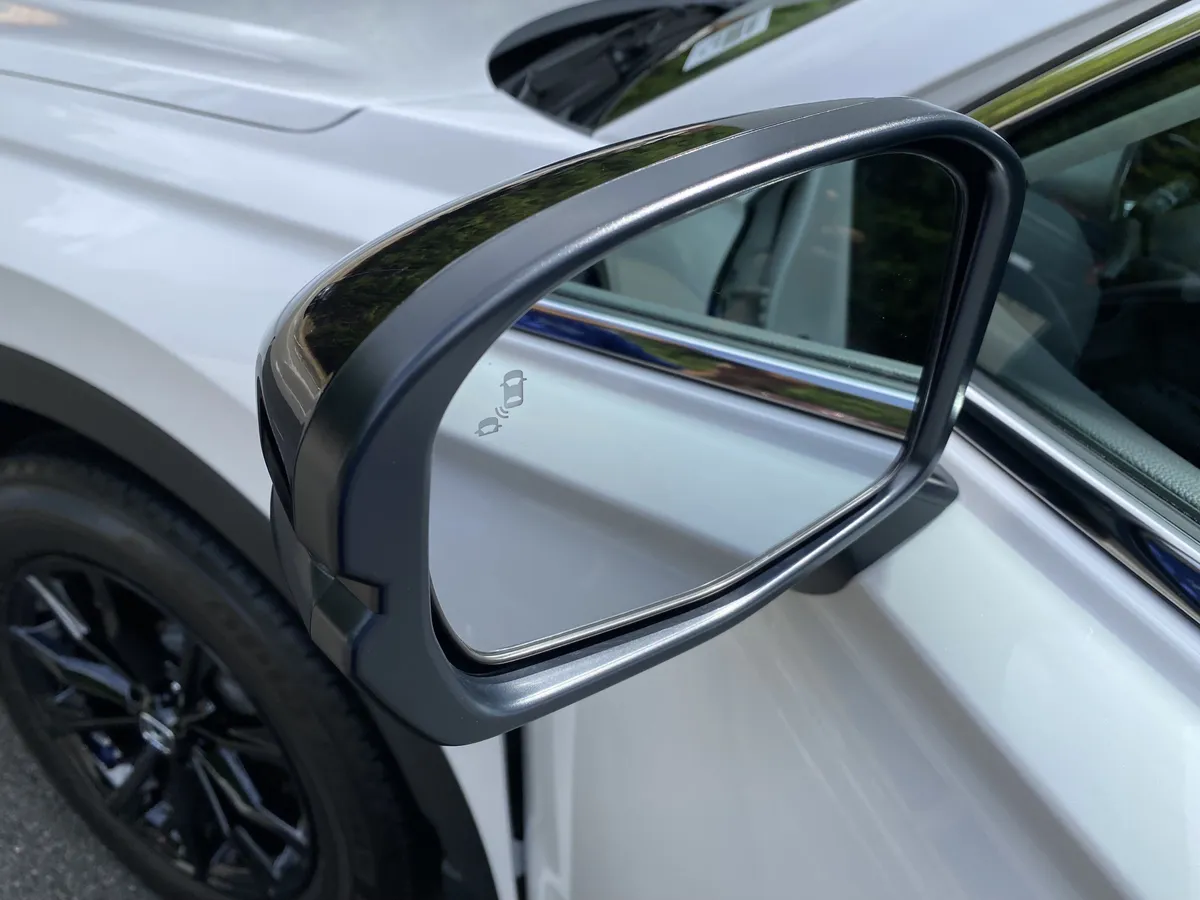 2025 Honda CR-V Hybrid Sport-L thumbnail 38