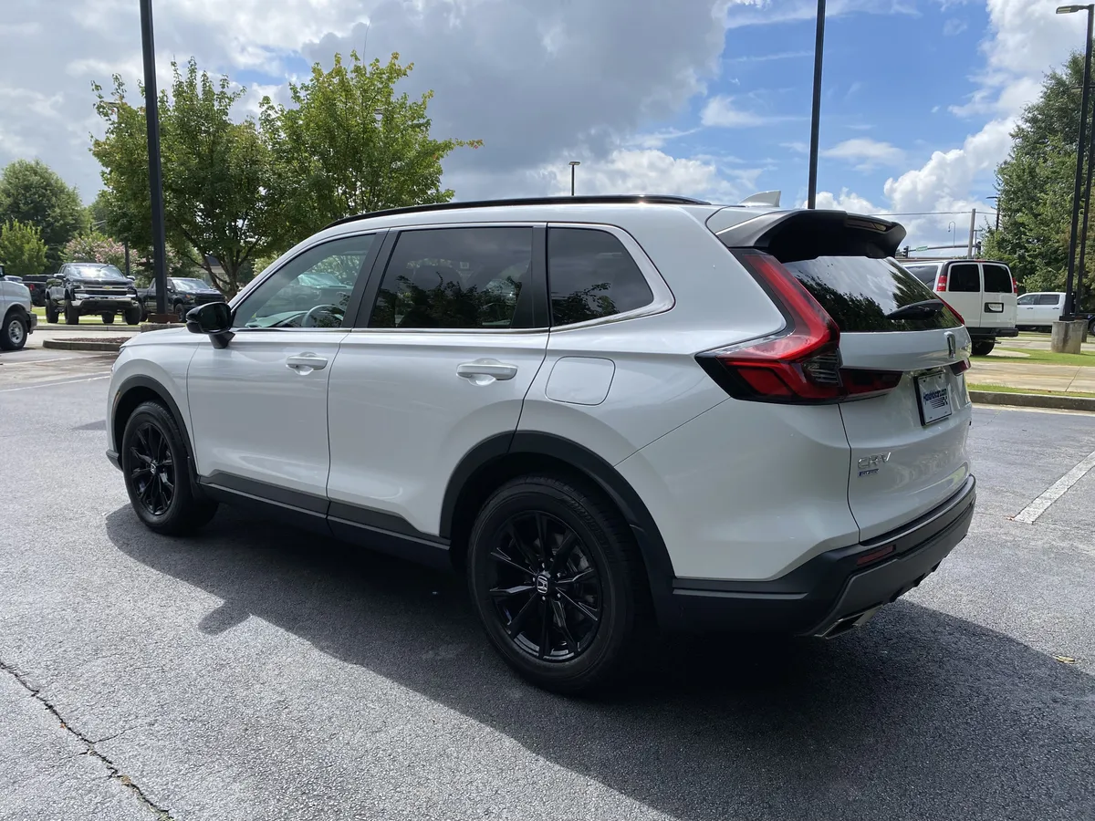 2025 Honda CR-V Hybrid Sport-L thumbnail 6