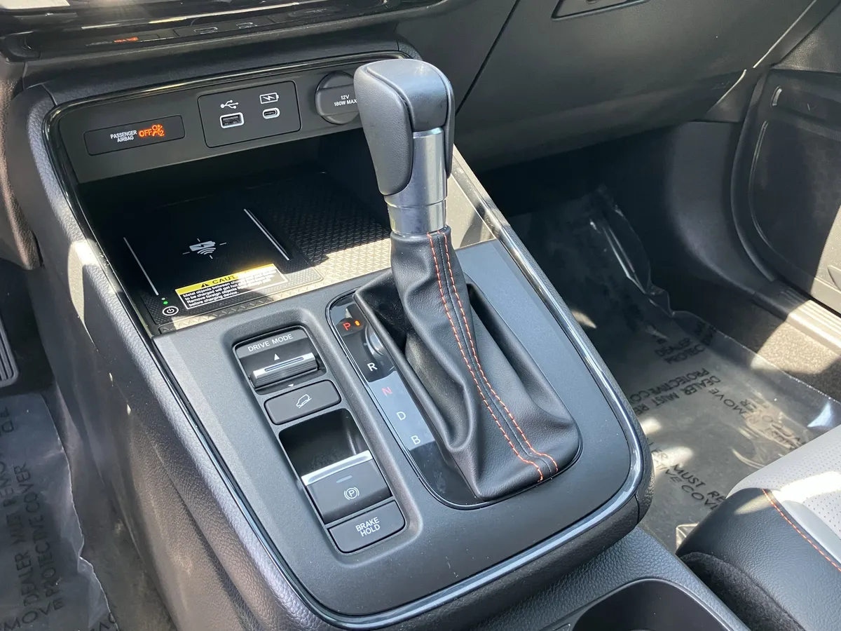 2025 Honda CR-V Hybrid Sport Touring AWD thumbnail 29