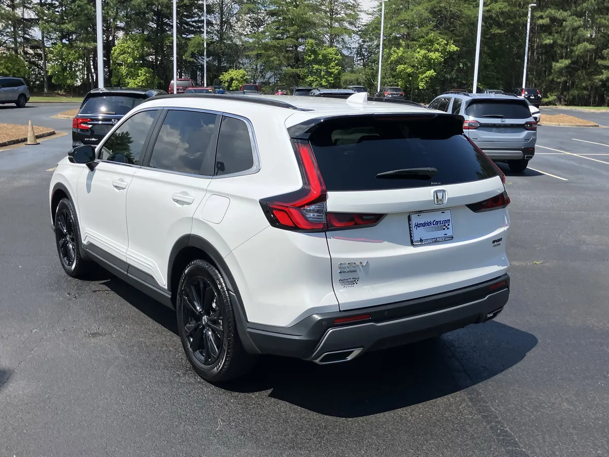 2025 Honda CR-V Hybrid Sport Touring AWD thumbnail 8