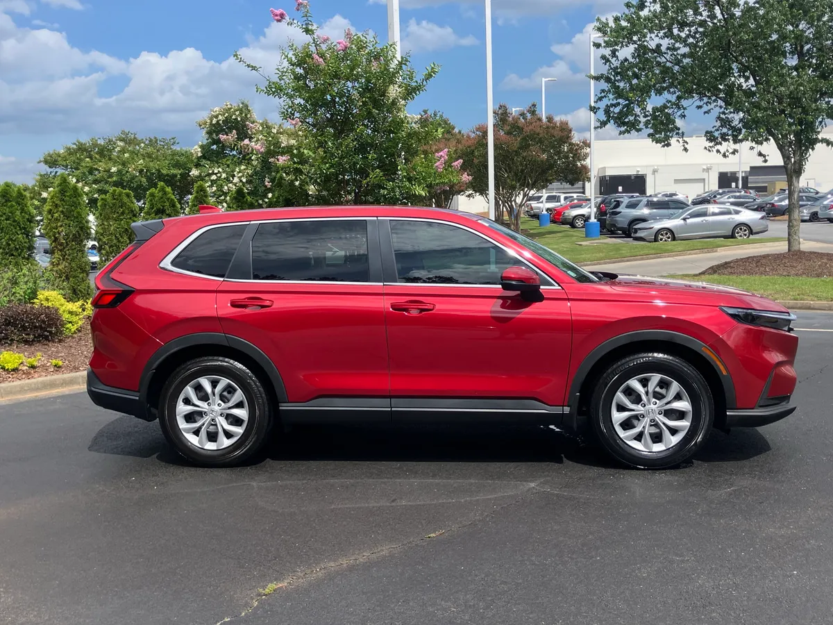 2025 Honda CR-V LX 2WD thumbnail 11