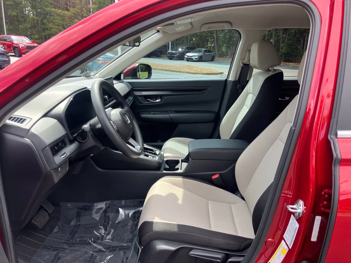 2025 Honda CR-V LX 2WD thumbnail 16