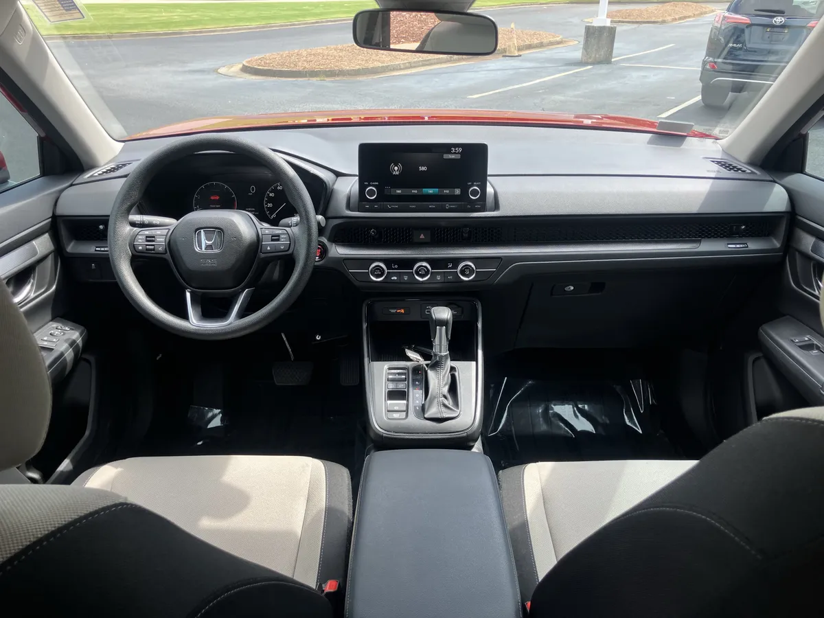 2025 Honda CR-V LX 2WD thumbnail 32