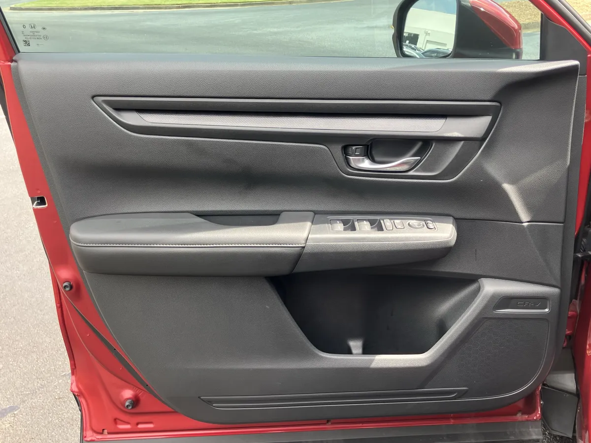 2025 Honda CR-V LX 2WD thumbnail 49
