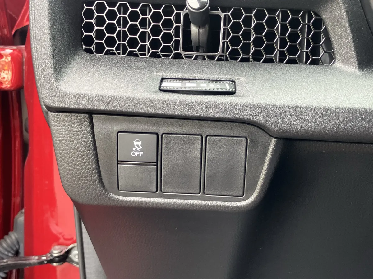 2025 Honda CR-V LX 2WD thumbnail 54