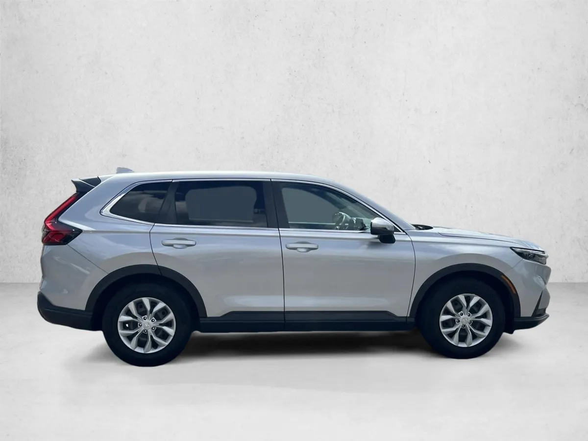 2025 Honda CR-V LX thumbnail 4