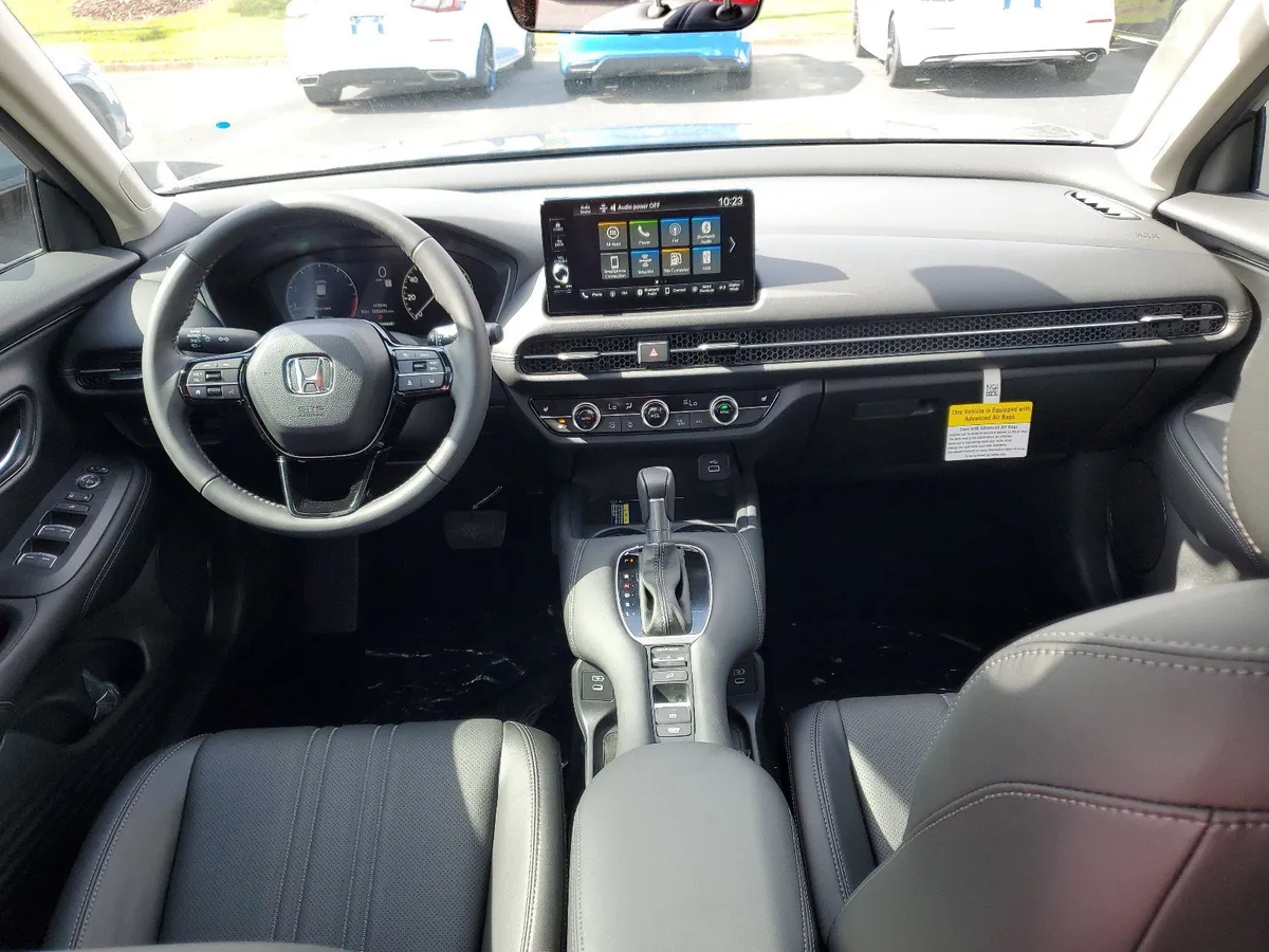 2025 Honda HR-V EX-L thumbnail 17