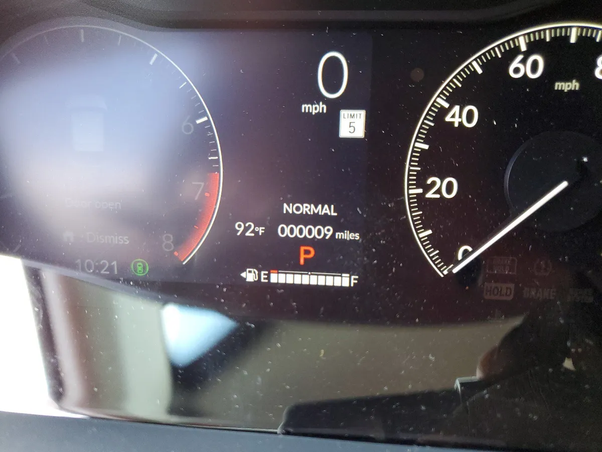2025 Honda HR-V EX-L thumbnail 23