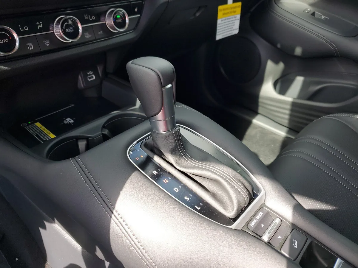 2025 Honda HR-V EX-L thumbnail 27